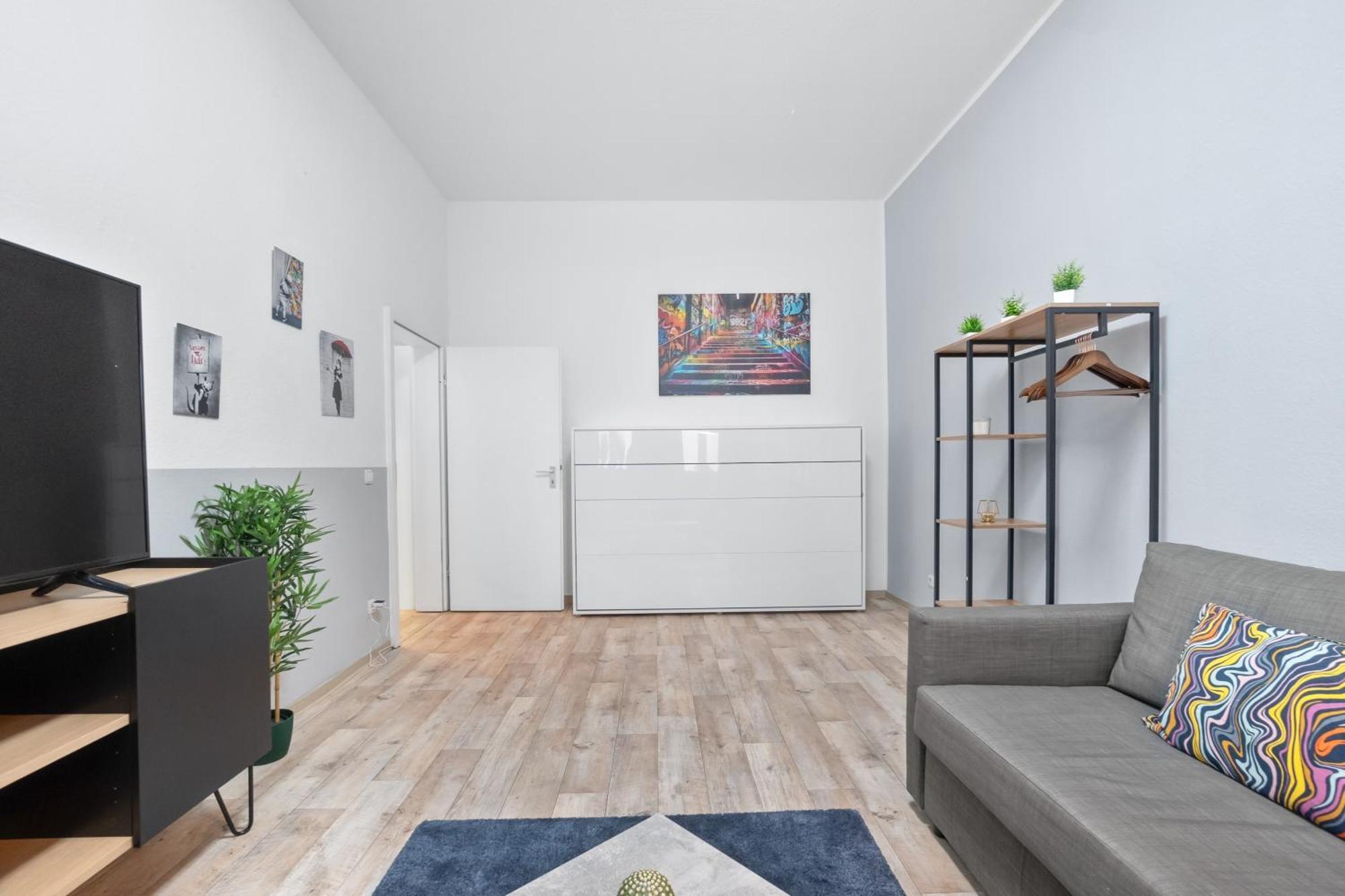 Tolles Design, Hochwertig, Vollausstattung, 3 Zimmer, Grosses Bad & Gaeste-Wc, Grosse Kueche, 3 X Smart Tv, 11 Min Zum Hbf Duisburg Buitenkant foto